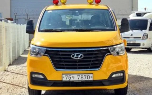 스타렉스 중고차 더 뉴 그랜드 스타렉스 어린이보호차 LPi 매물 사진 9 - 2018/09 89,496km