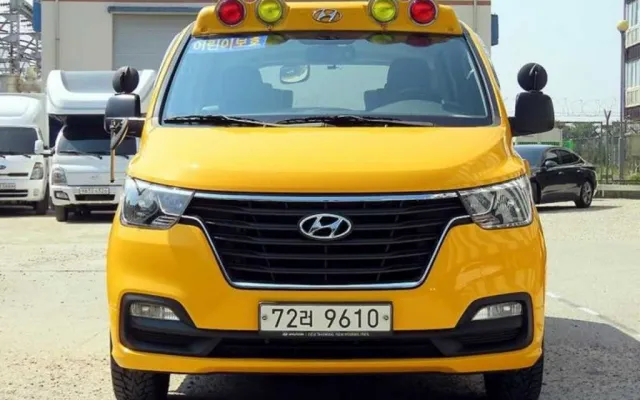 스타렉스 중고차 더 뉴 그랜드 스타렉스 2WD 웨건 12인승 매물 사진 4 - 2018/10 95,388km